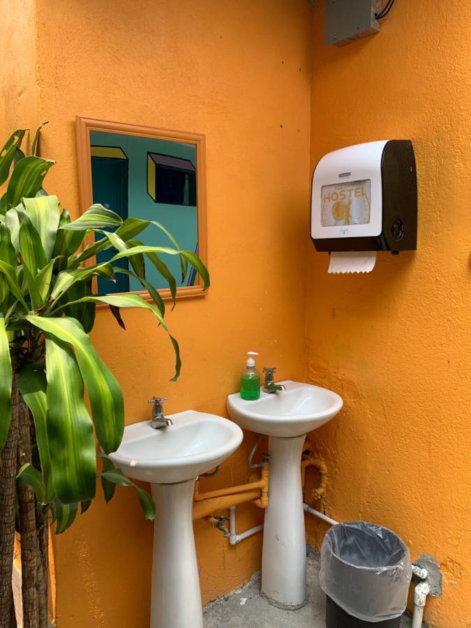 Funk Yeah Hostel أنتيغوا غواتيمالا المظهر الخارجي الصورة